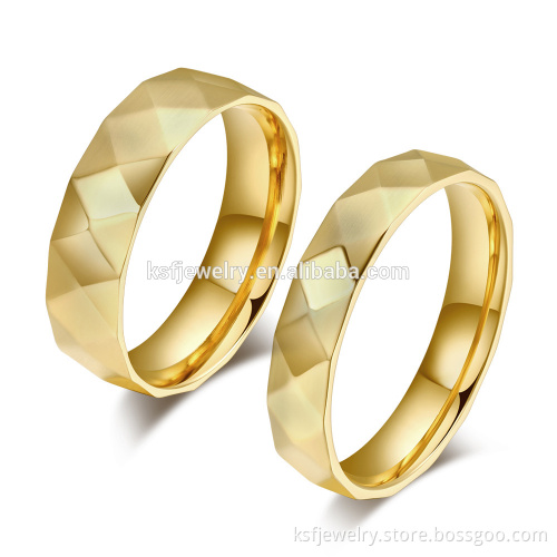 Latest Design Stainless Steel Gold Wedding Couple Rings Wholesale